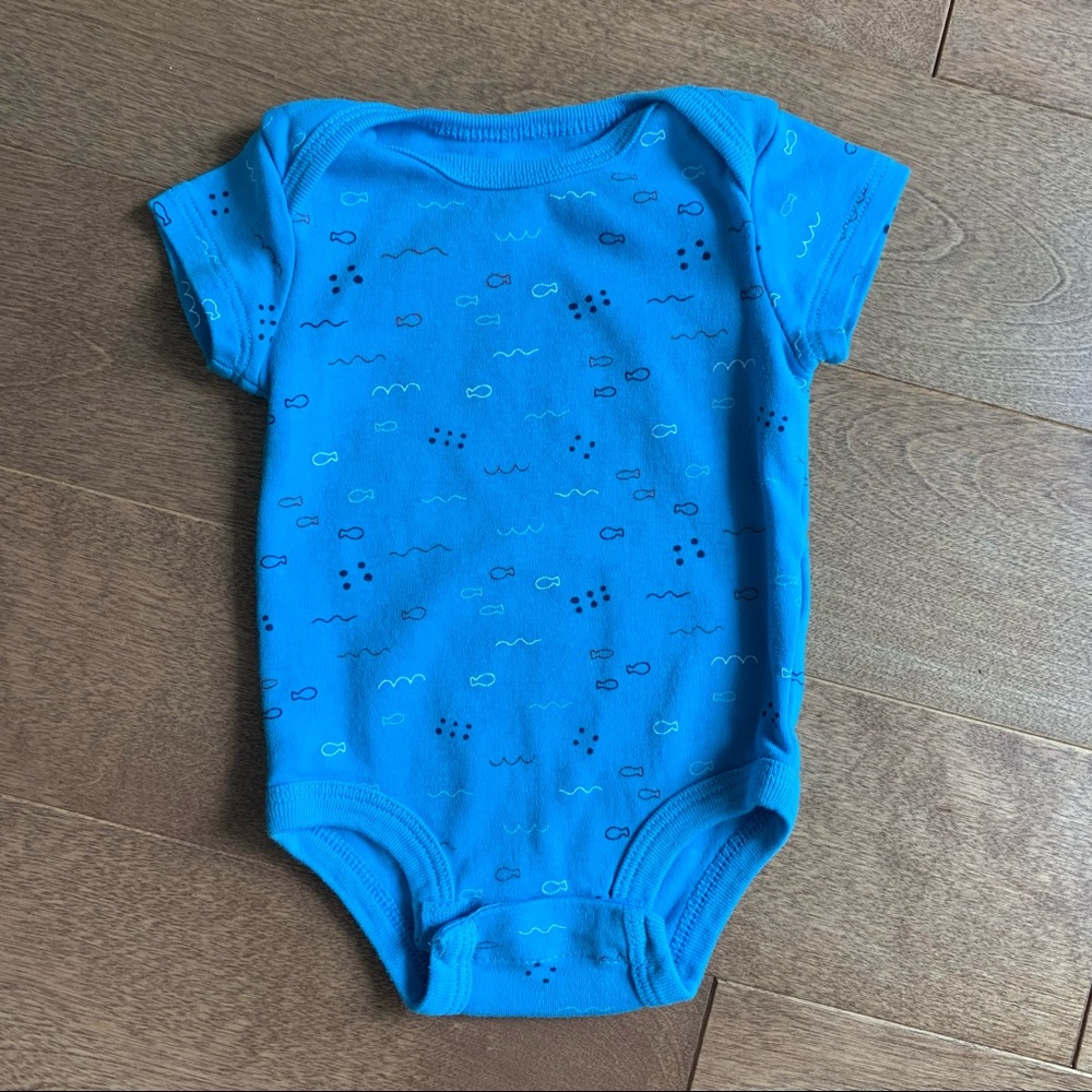 3/$10 ROCOCO Baby boy bodysuit fish 3m